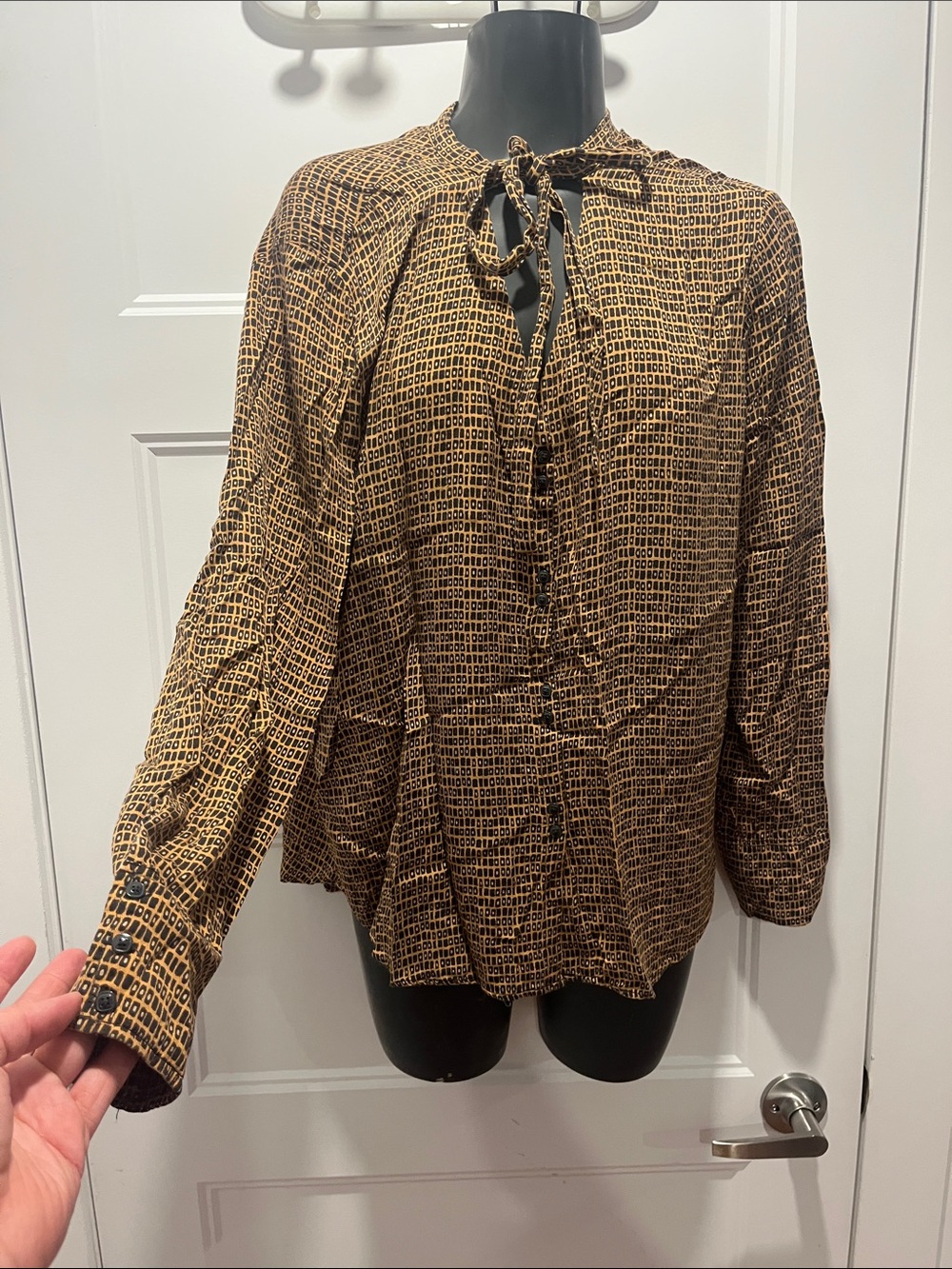 Tie-Neck Printed Blouse in Brown